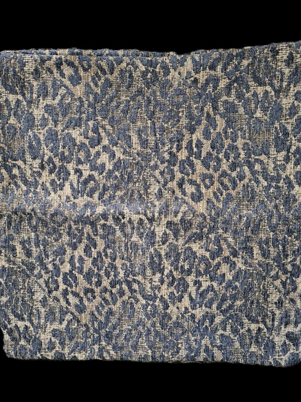 Brand New 18" X 18" Pillow Cover Greyish Blue & Beige/Tan Leopard Pattern